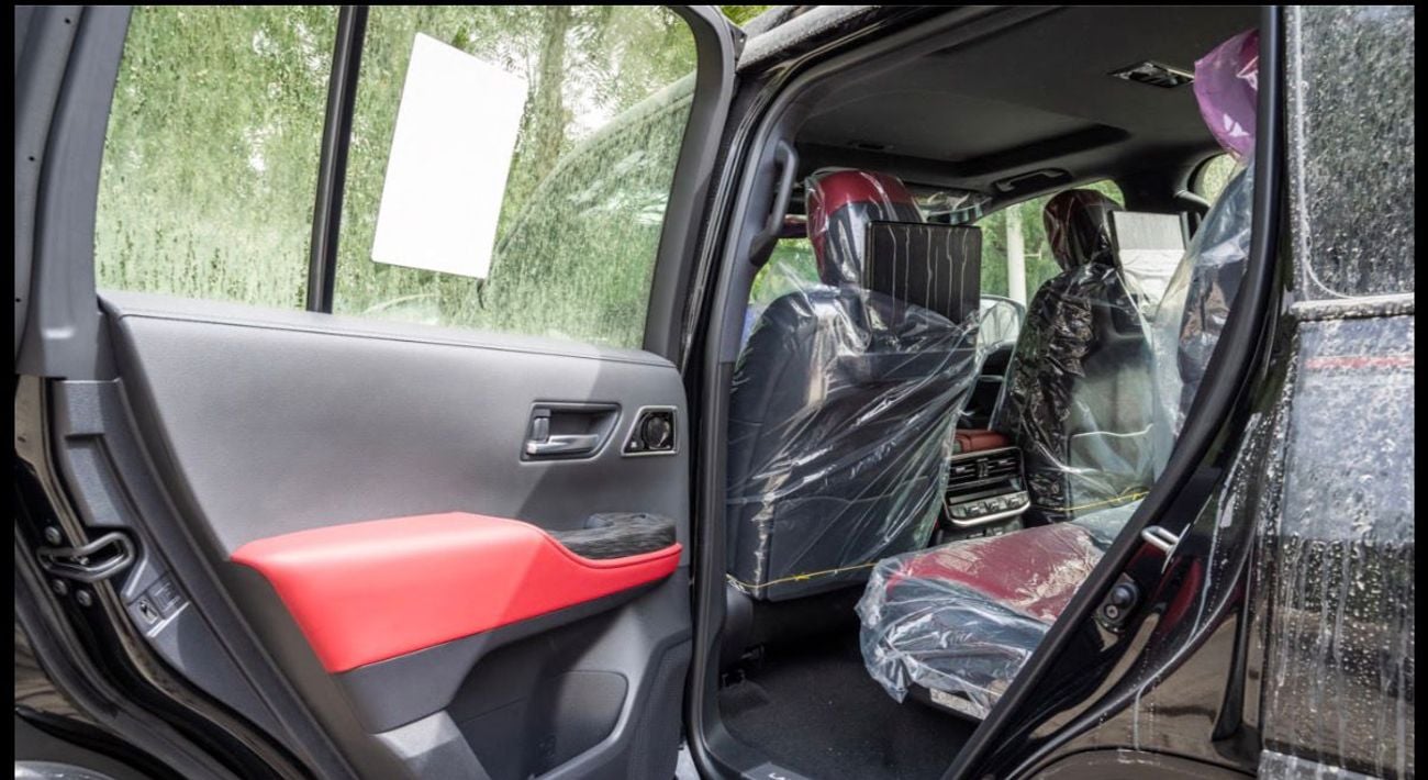 تويوتا لاند كروزر TOYOTA LC300 GR 3.5L HEV PETROL HYBRID 2026 GCC