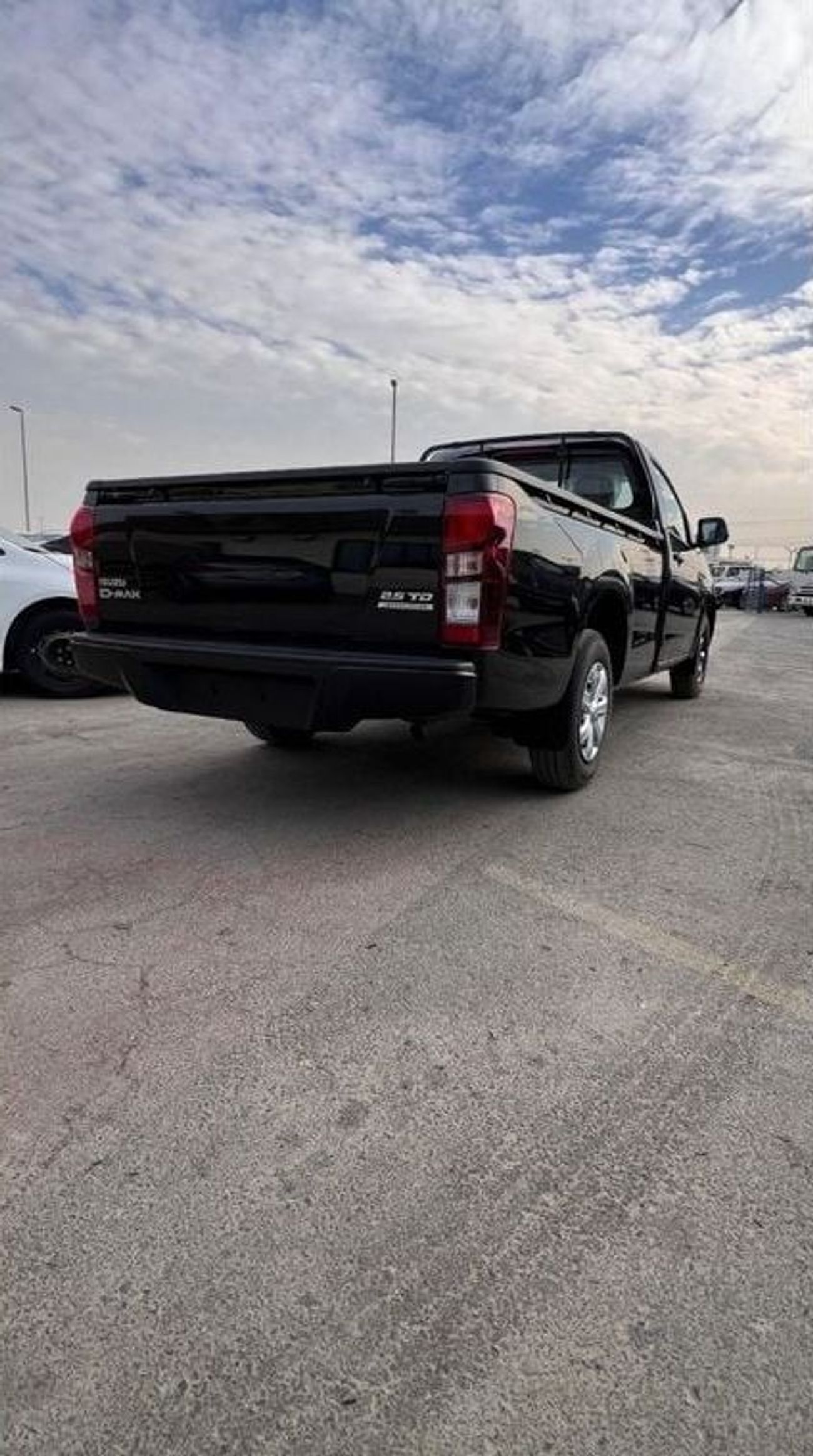 إيسوزو D ماكس Isuzu D Max Pickup SC 2.5L