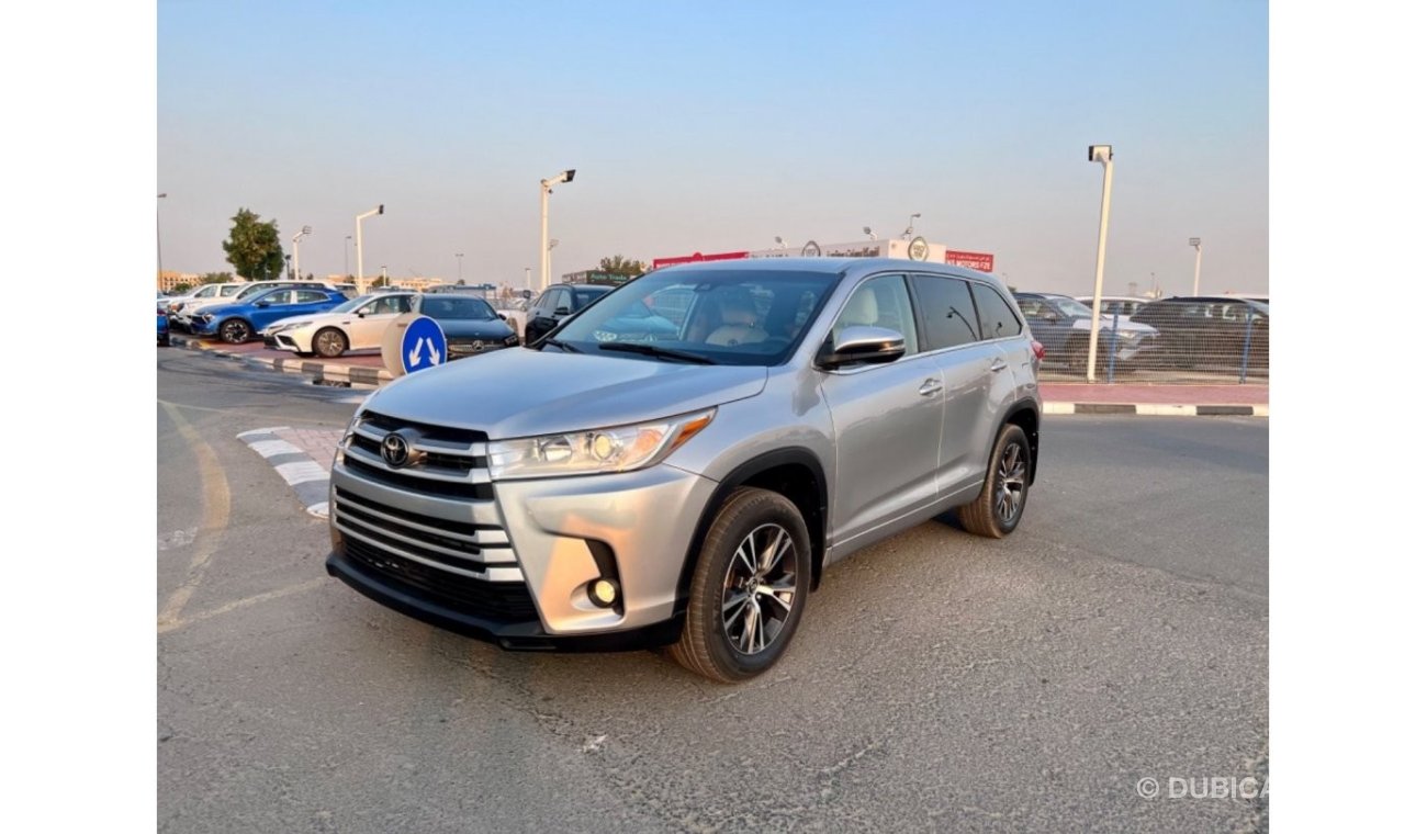 Toyota Highlander 2018 LE 4x4 RUN AND DRIVE USA IMPORTED
