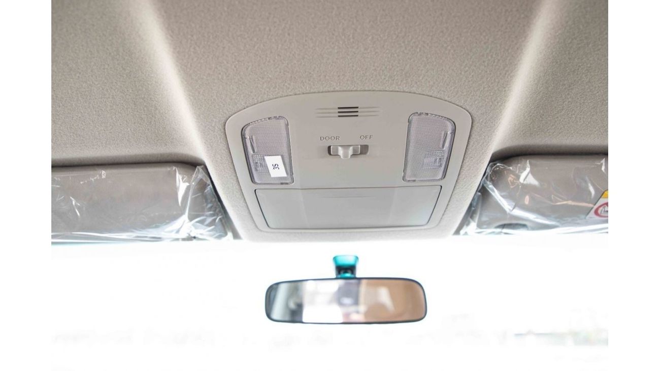 تويوتا فورتونر تويوتا فورتشنر 2024 4X4 2.4 Low - ابيض بلاتيني لؤلؤي من الداخل شامواه