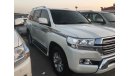 Toyota Land Cruiser 6 سلندر فل كامل