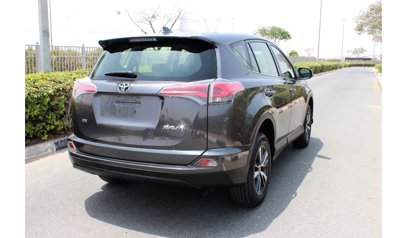 تويوتا راف ٤ 2017/ TOYOTA/ RAV4/EX/ 4 CYL-2.4/GCC/ 1 YEAR WARRANTY