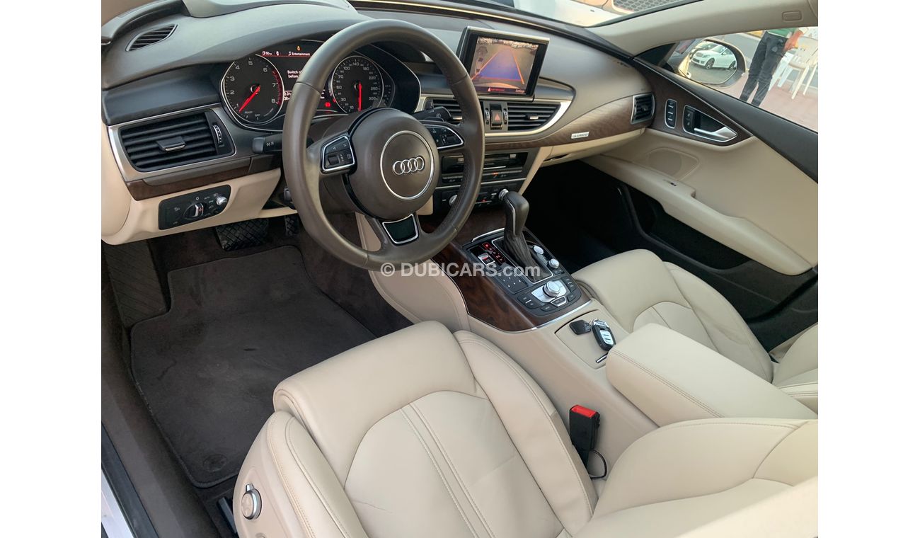 Audi A7 Audi a7 S line (50 tfsi) supercharged quattro Gcc_2016_Excellent_Condition Full option
