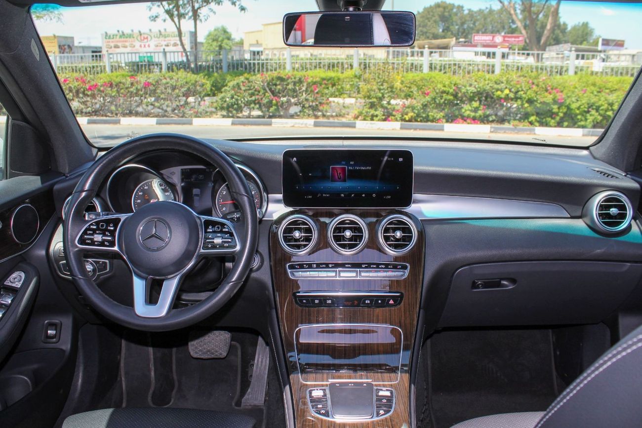 Mercedes-Benz GLC 300 MERCEDES-BENZ GLC300 4MATIC