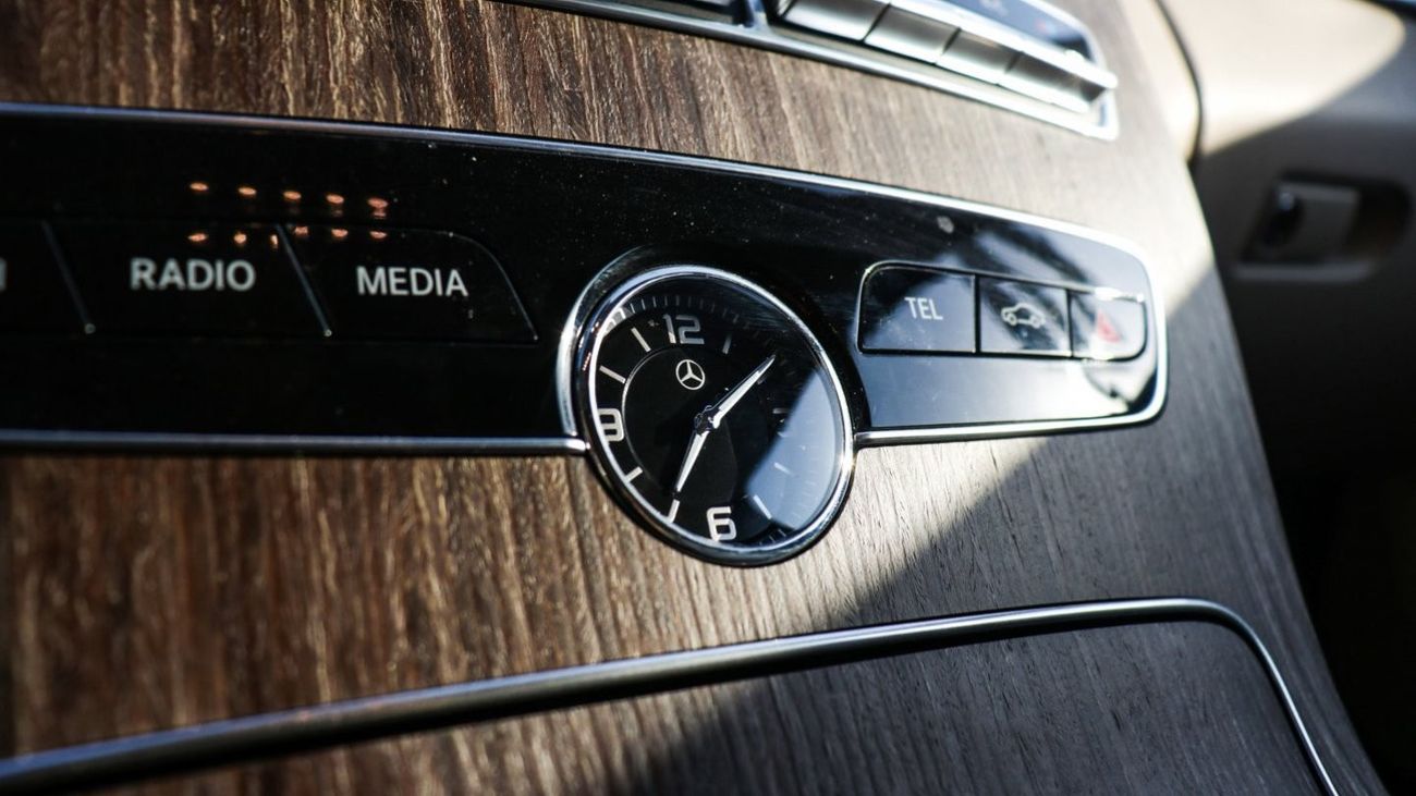 مرسيدس بنز C 300 4MATIC