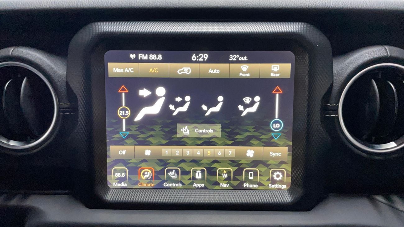 Jeep Wrangler SAHARA 2023 | AED 1991/Month | 0 DP | 30 Day Return | Warranty