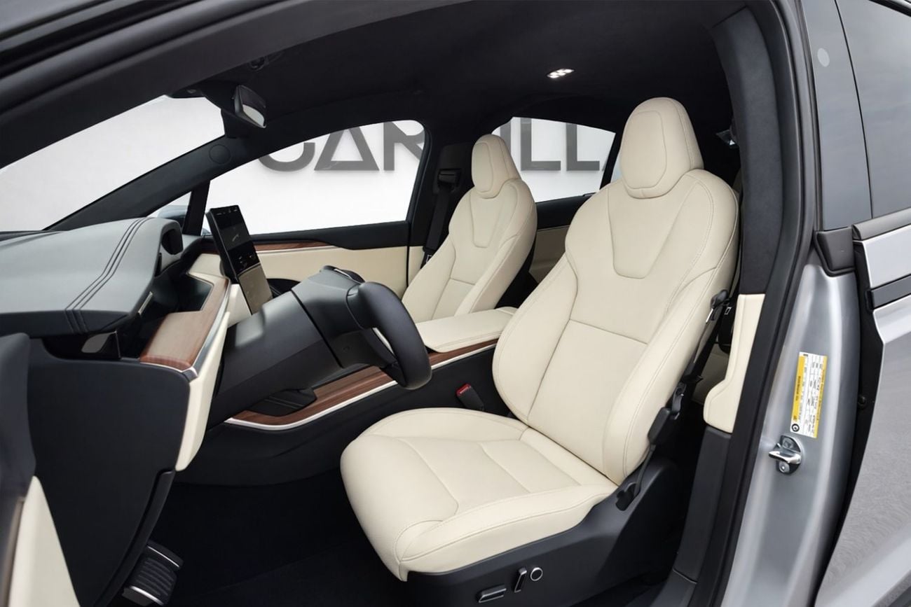 Tesla Model X Long Range (AWD) AED 5,581 / Monthly l 0% Downpayment l Tesla Model X 2025 Performance