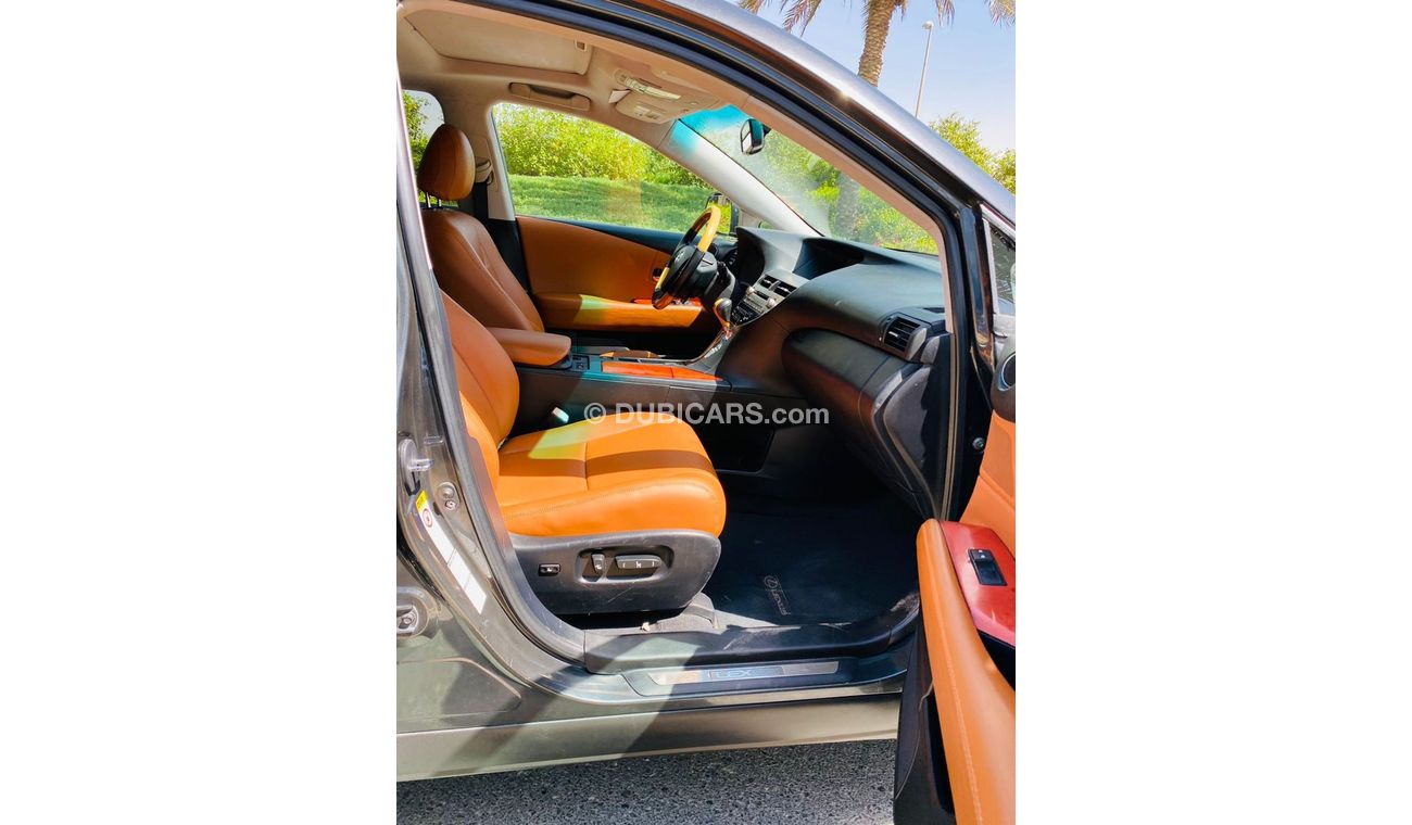 Lexus RX350 Lexus RX 350 import American 2011  full option perfect condition