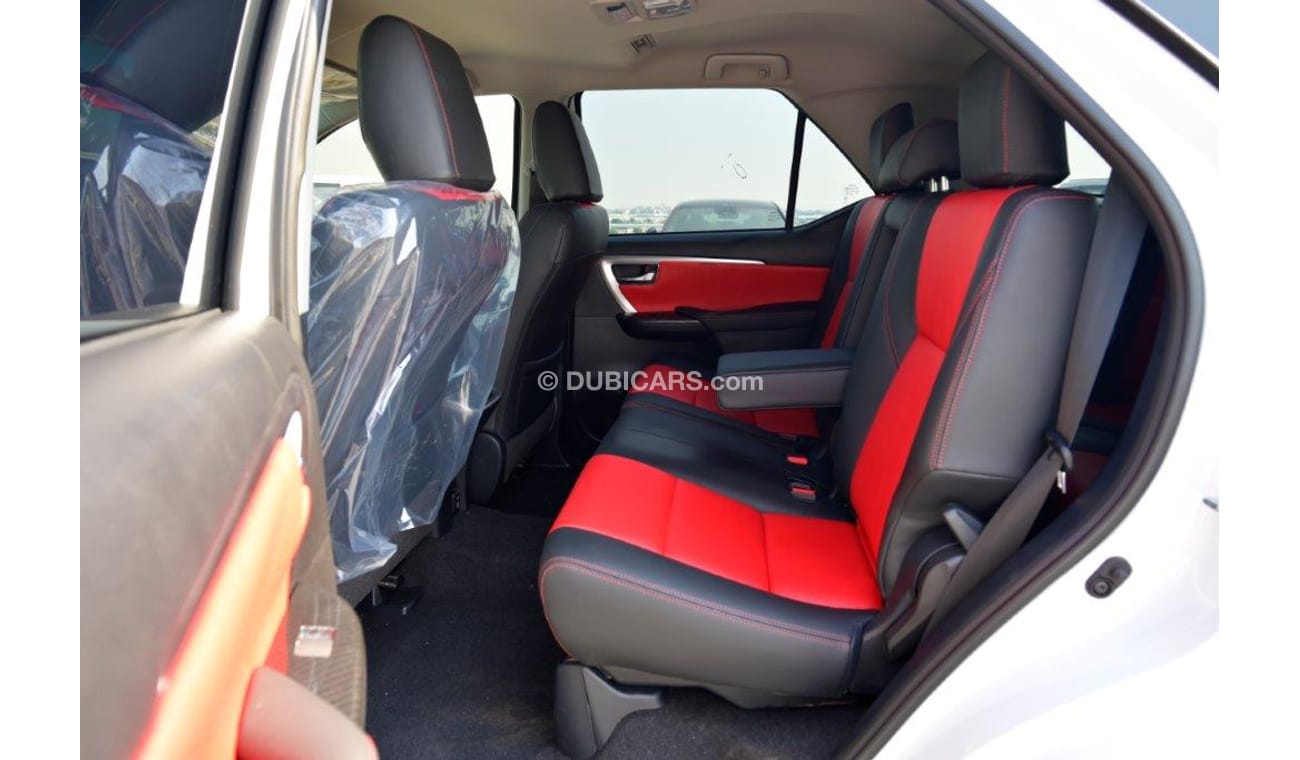 تويوتا فورتونر Legender