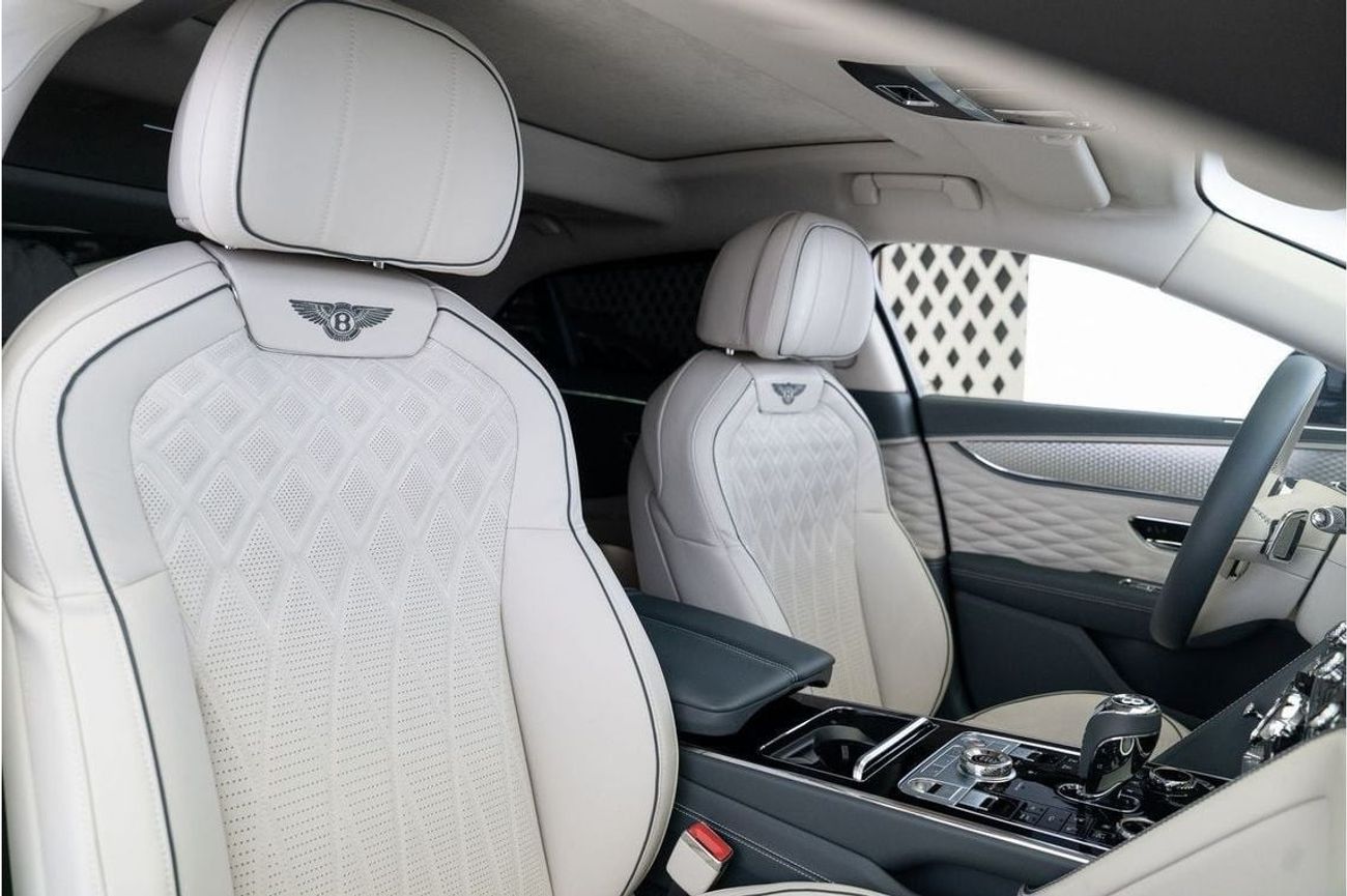 Bentley Flying Spur 4.0T V8