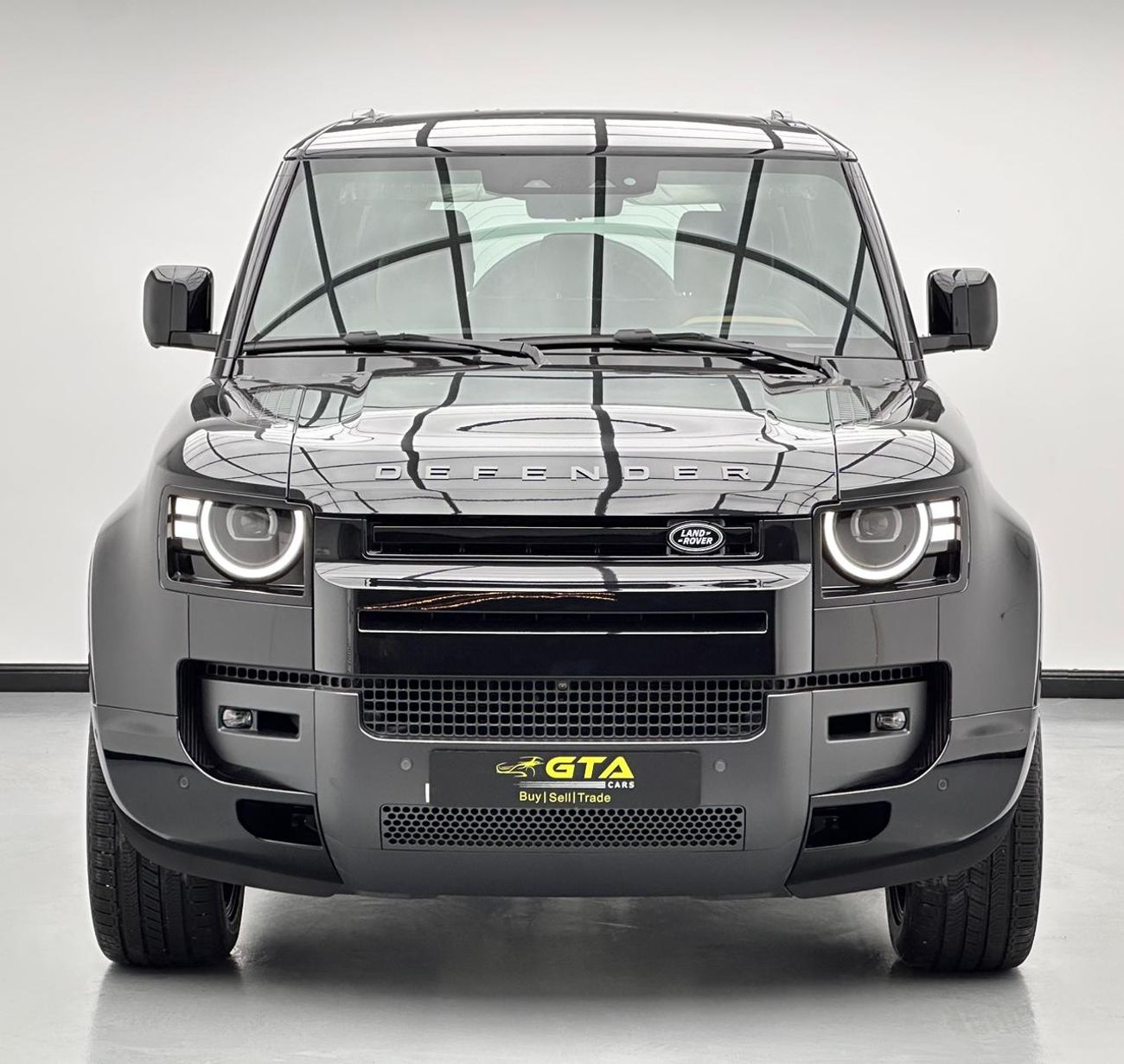 Land Rover Defender 2026 Land Rover Defender 110 HSE X-Dynamic P400, 5 Years Land Rover Warranty, Excellent Condition, G