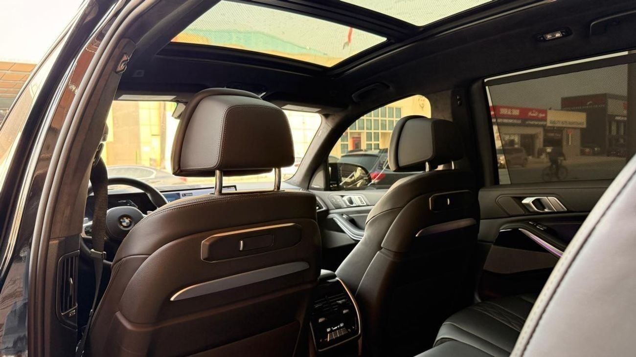 BMW X7 M60i XDRIVE xDriveM60i (6 Seats) XDriveM60i 4.4 L