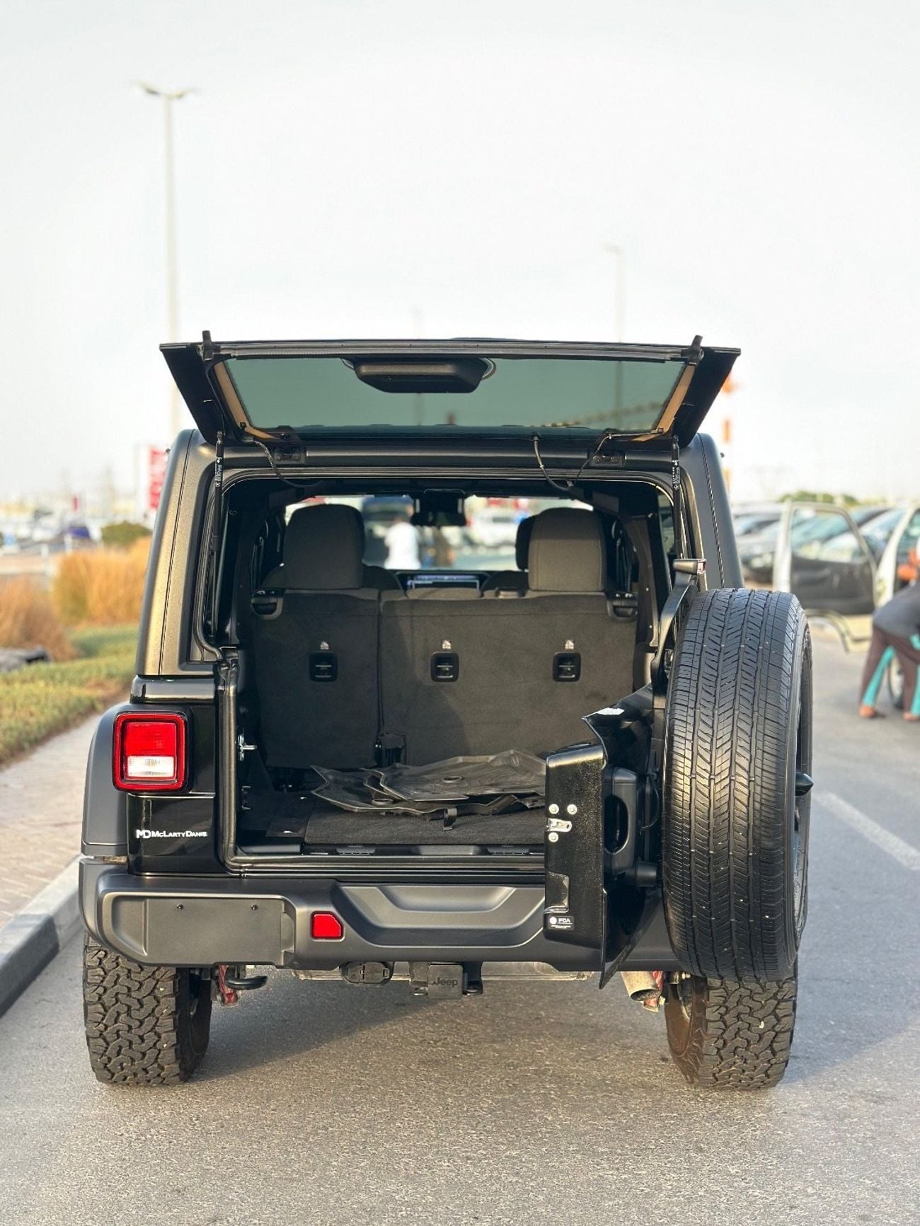 جيب رانجلر SAHARA CITY Unlimited Sport S 2.0L A/T