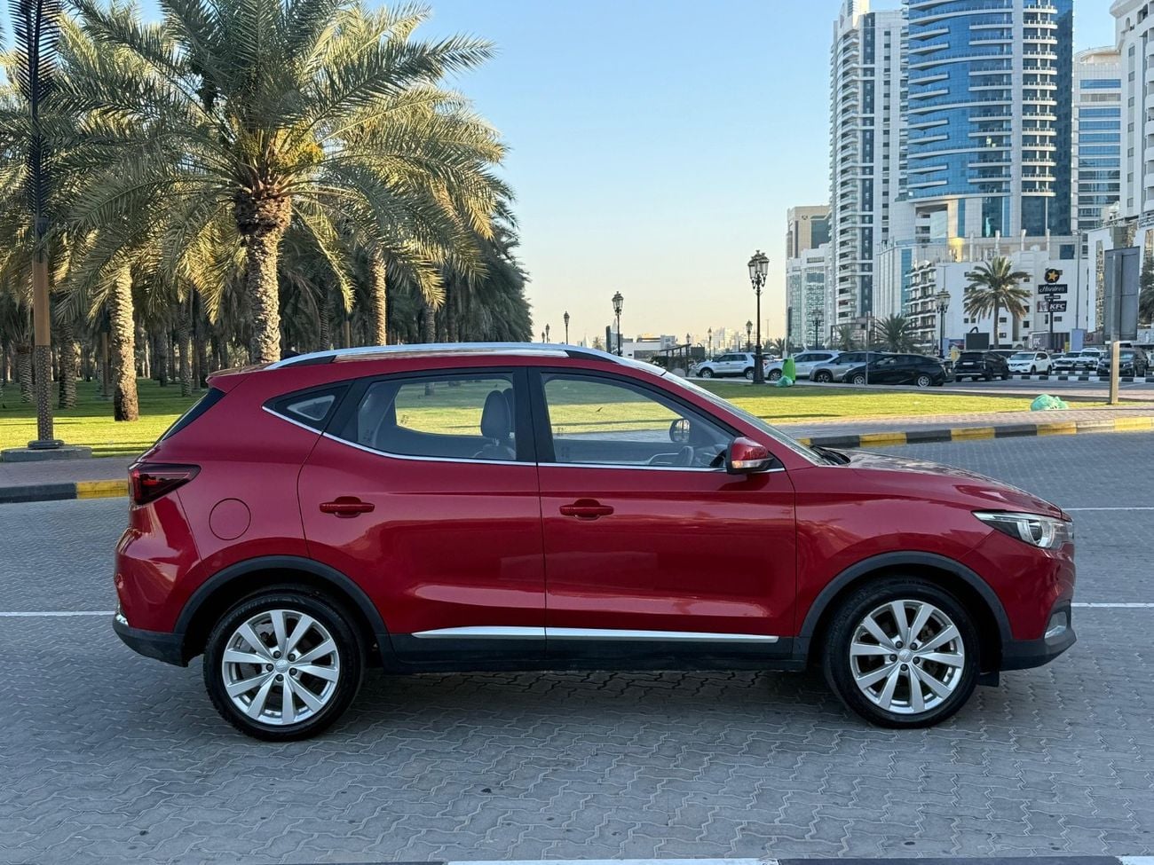 MG ZS