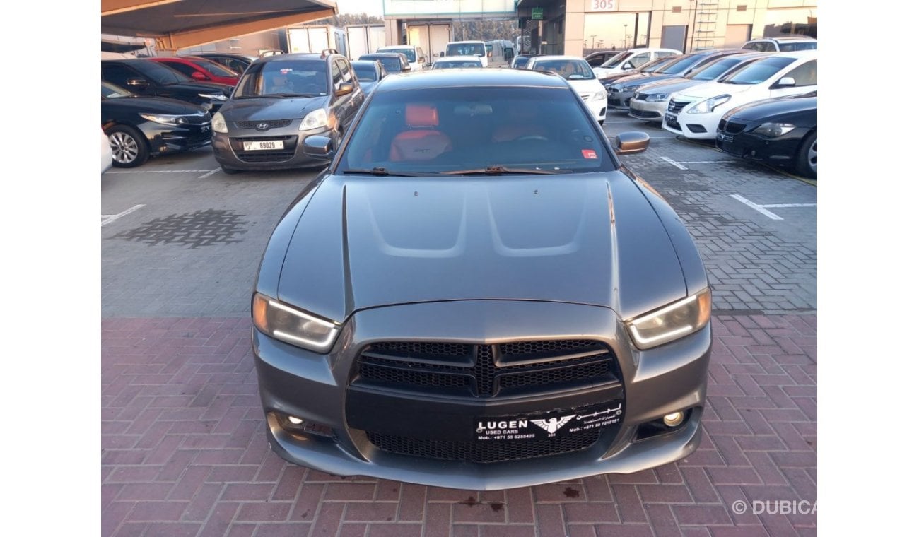 Dodge Charger Dodge charger 2012 usa 6 slinder