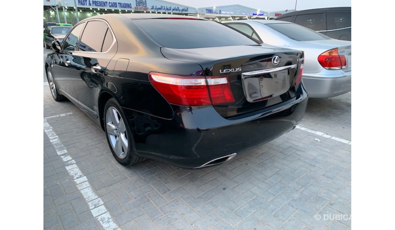 Lexus LS460 IMPORT JAPAN V.C.C