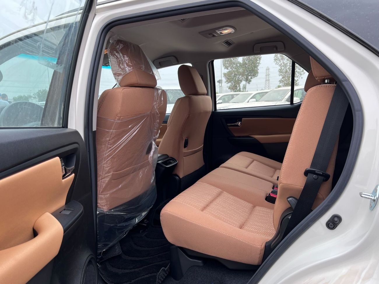 Toyota Fortuner TOYAOTA FORYUNER 2.7 L 4X4 WHITE EXR 2022