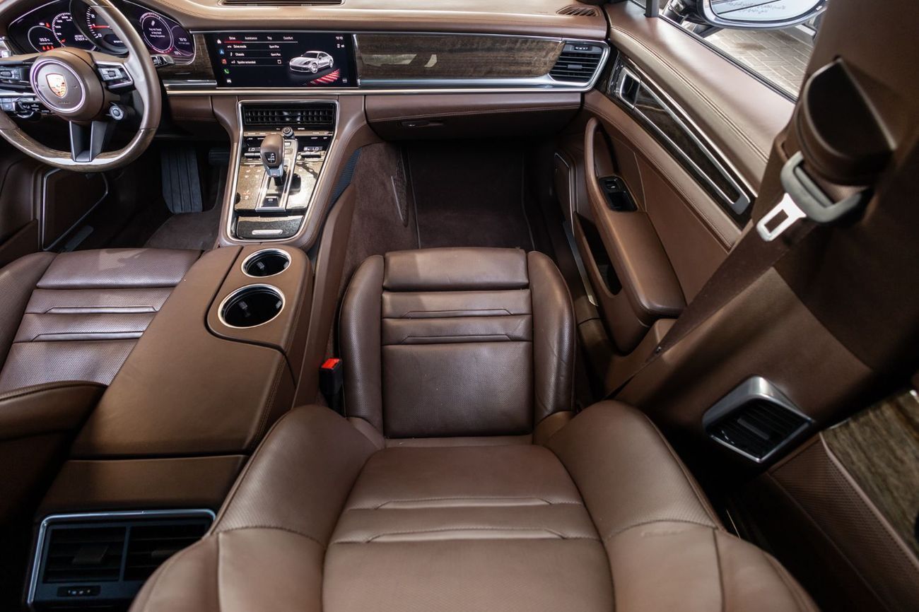 Porsche Panamera Std 3.0L (325 HP)