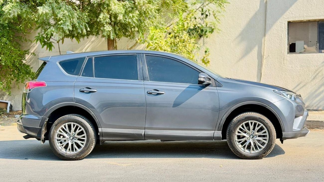 Toyota RAV4 2.0 PETROL ENGINE | 2018 | 2WD | AUTOMATIC TRANSMISSION | RHD | REAR VIEW CAMERA | BLACK INTERIOR