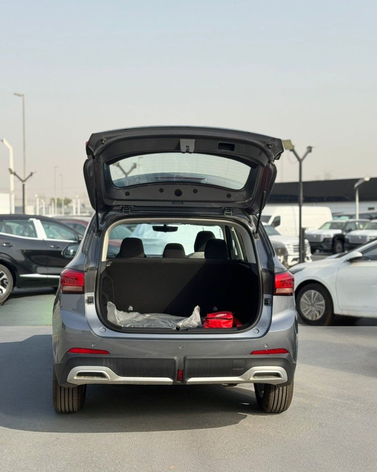 MG ZS NEW MG ZS 1.5L (STD) - 2025 MODEL GRAY COLOR