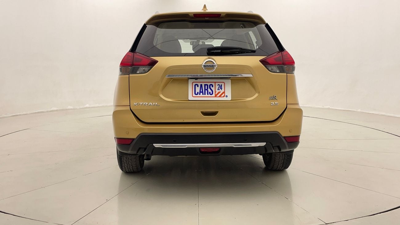 نيسان إكس تريل S 4WD 2.5 | بدون دفعة مقدمة | اختبار القيادة في المنزل