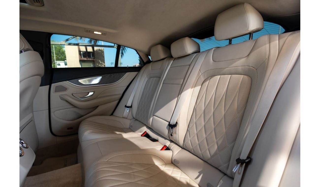 مرسيدس بنز ايه ام جي جي تي 43 Mercedes-Benz GT43 AMG 2019 GCC under Agency Warranty with Flexible Down-Payment.