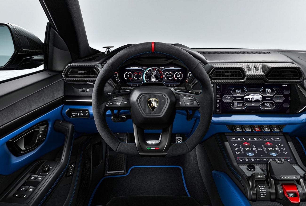 Lamborghini Urus Lamborghini Urus SE (Production 2026) – Full Carbon Package (In & Ex) & Rear Screens
