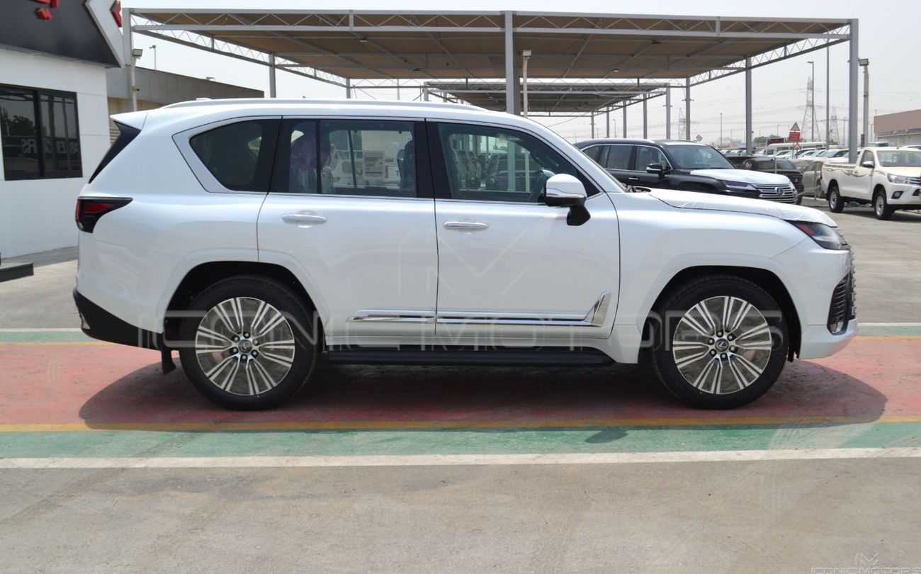 Lexus LX 700h Signature