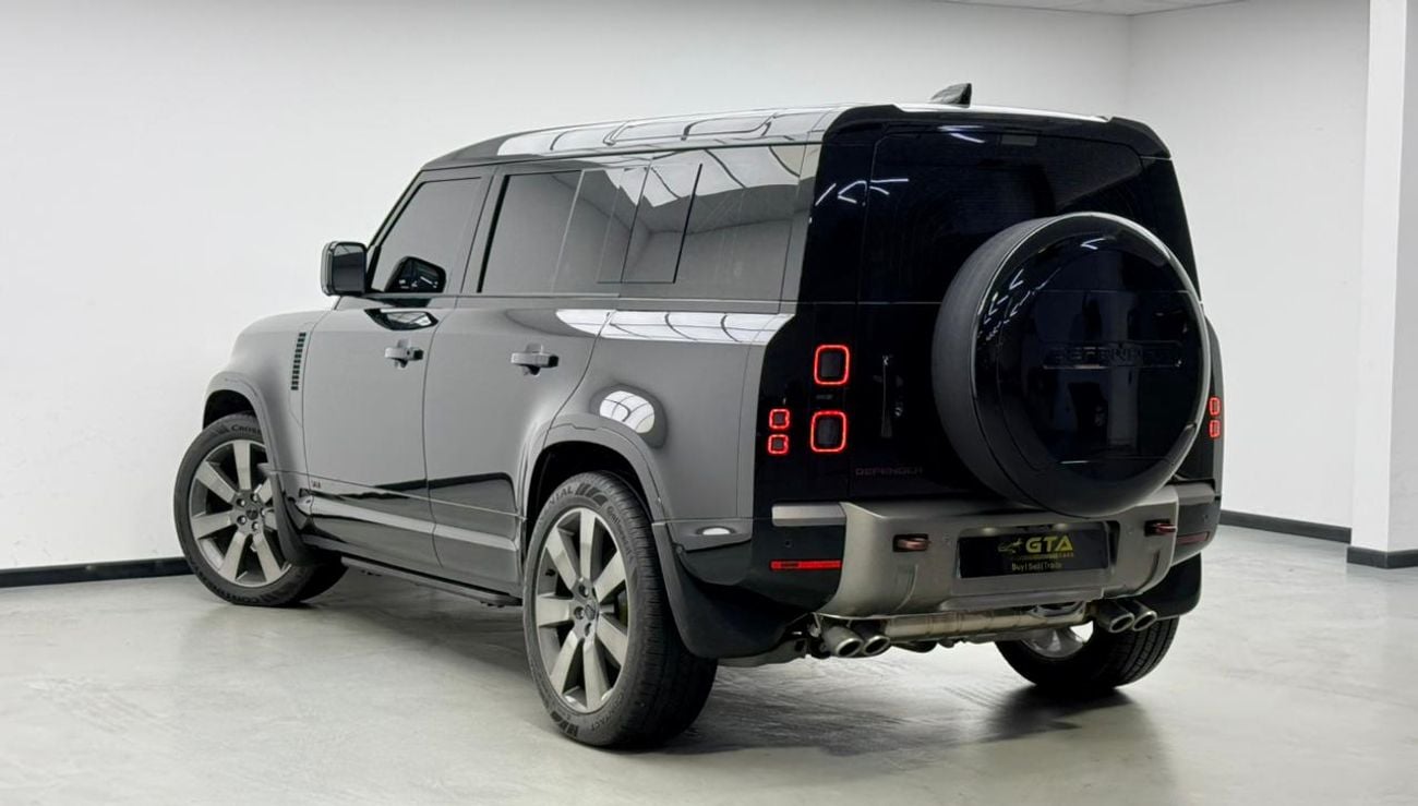 لاند روفر ديفندر 2026 Land Rover Defender 110 P525 V8, 5 Years LR Warranty + Service Pack, Fully Loaded, GCC
