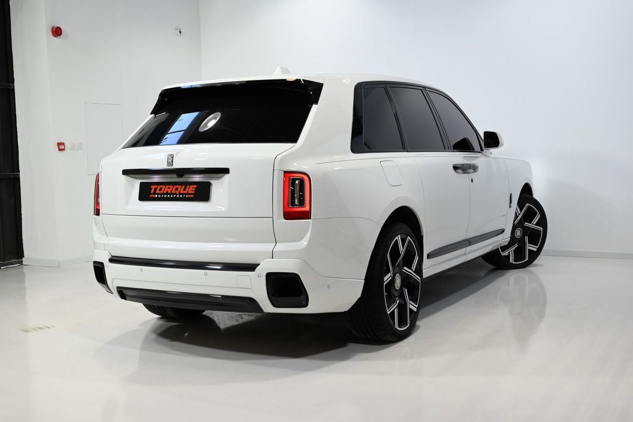 رولز رويس كولينان Silver Badge 2022 Rolls Royce Cullinan Silver Badge 2026 Facelift, 1 Year Warranty, Clean Title