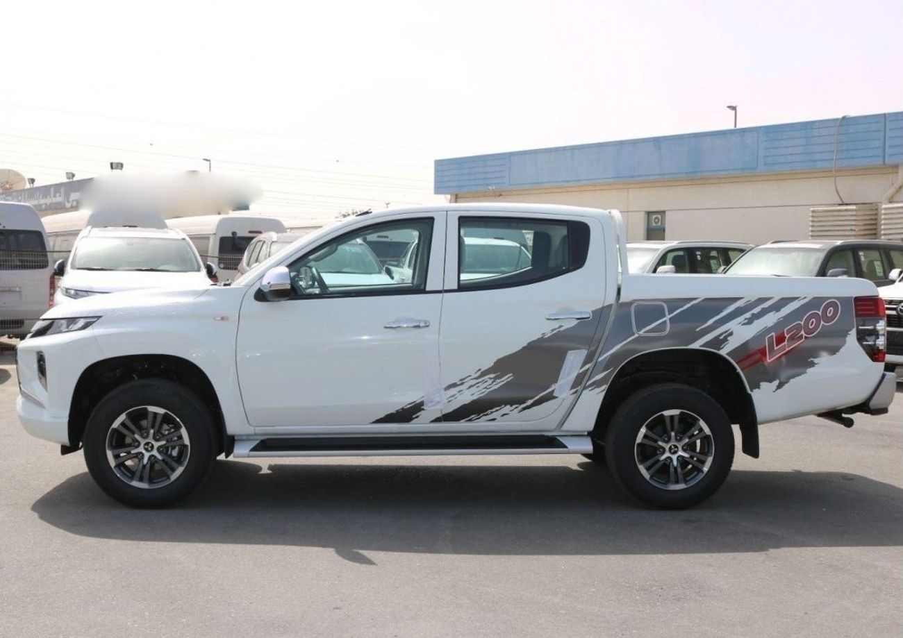Mitsubishi L200 2023 | SPECIAL OFFER 2.4L PETROL L200 - EXPORT