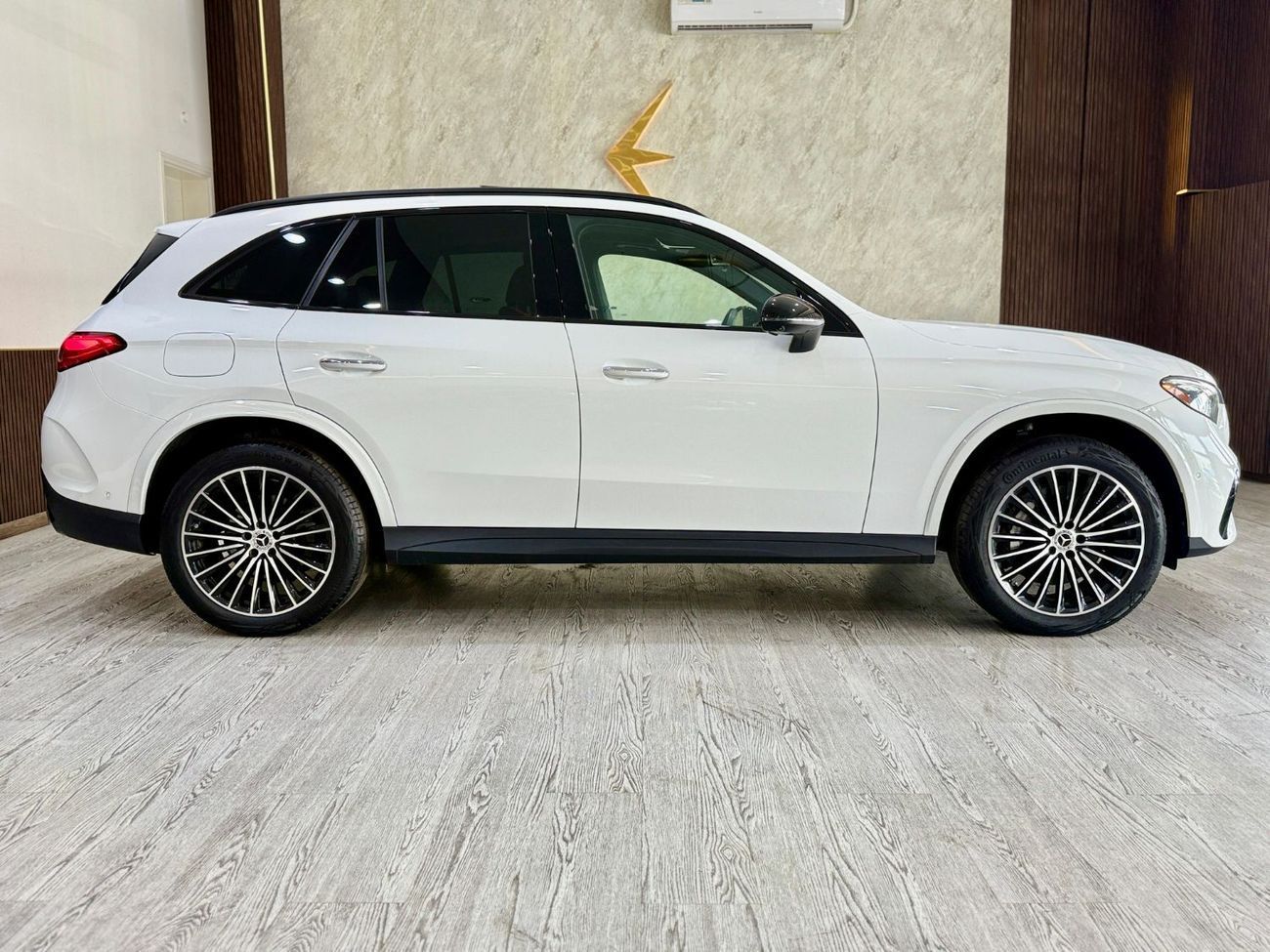 Mercedes-Benz GLC 300 MERCEDES GLC300 AMG II 2023 II FULL LOADED