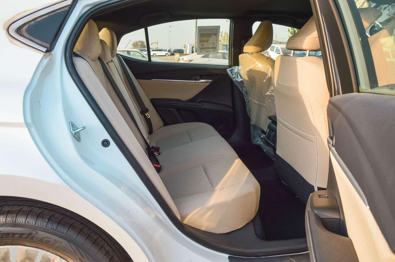 تويوتا كامري LE 2.5L FWD SEDAN 2026
