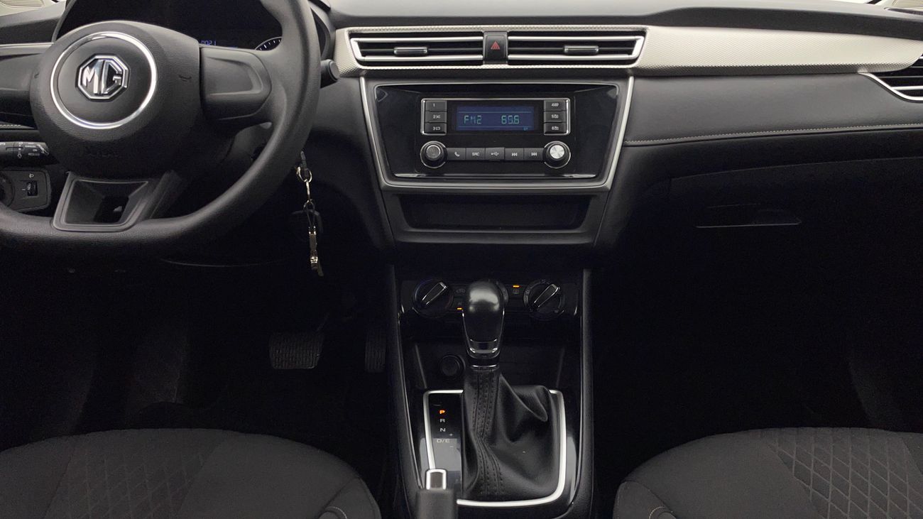 أم جي 5 STD 1.5 | بدون دفعة مقدمة | اختبار القيادة في المنزل