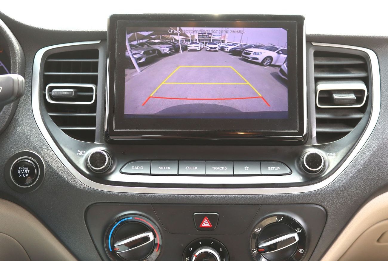 Hyundai Accent GLS 1.6L (138 HP) Sedan Hyundai Accent GCC 2022- in excellent condition with a1.6L engine, mileage 8