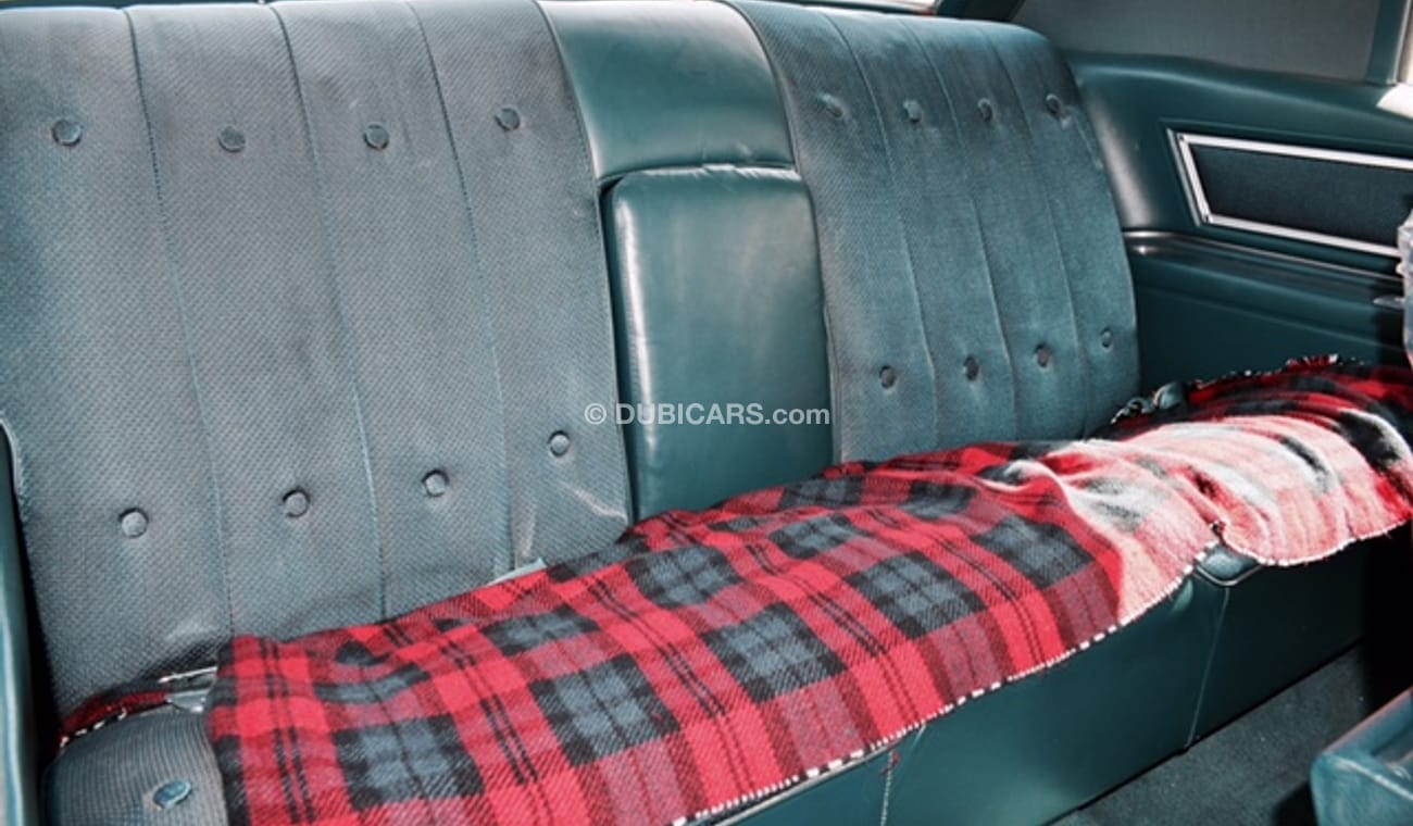 Cadillac Coupe Deville