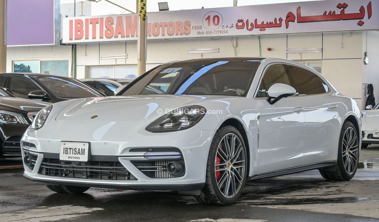Porsche Panamera Turbo