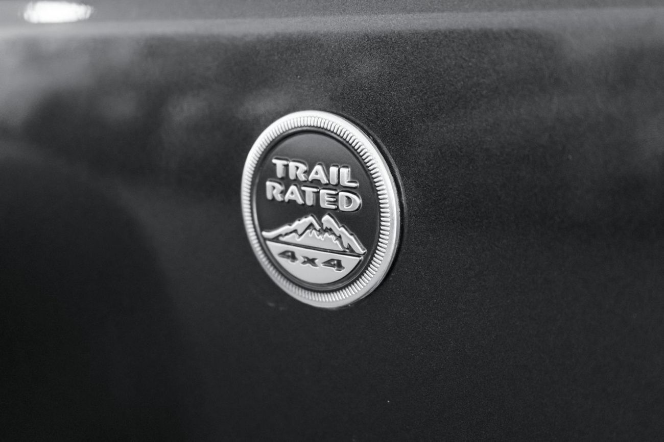 Jeep Wrangler Unlimited Sport 3.6L A/T