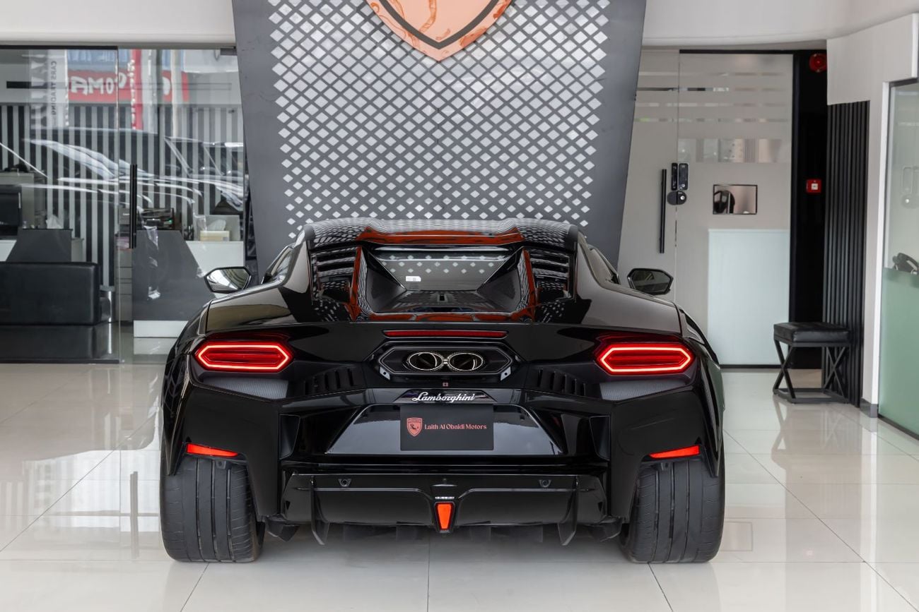 Lamborghini Temerario Lamborghini Temerario | 2026 | HPEV | 920 HP | AWD | Black / Yellow & Black Interior