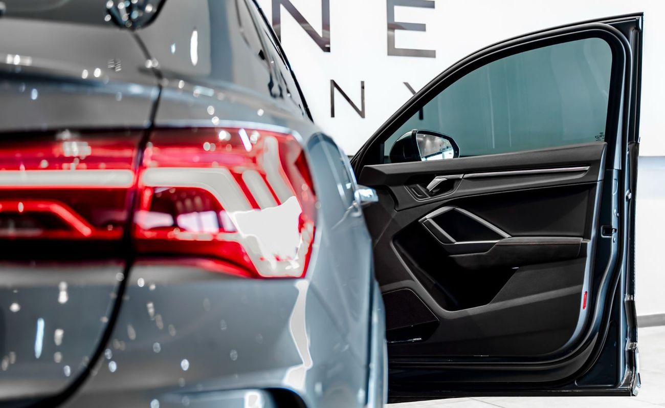 Audi RS Q3 TFSI quattro 2022 Audi RSQ3, 2025 Audi Warranty, 2027 Audi Service Contract, Low Kms, GCC