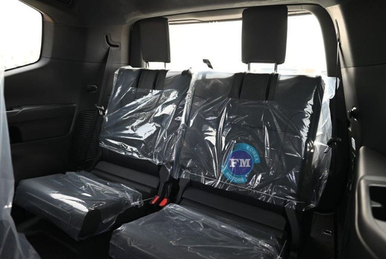 تويوتا لاند كروزر 300 VXR 3.5L Petrol 7 Seater Automatic