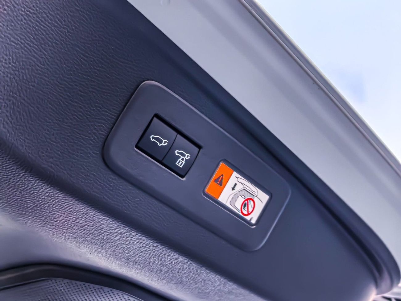 تويوتا برادو 2026 TOYOTA PRADO 2.4L ALL ROUNDER PETROL AUTOMATIC TRANSMISSION WITH LEATHER SEAT,POWER SEAT, COOL