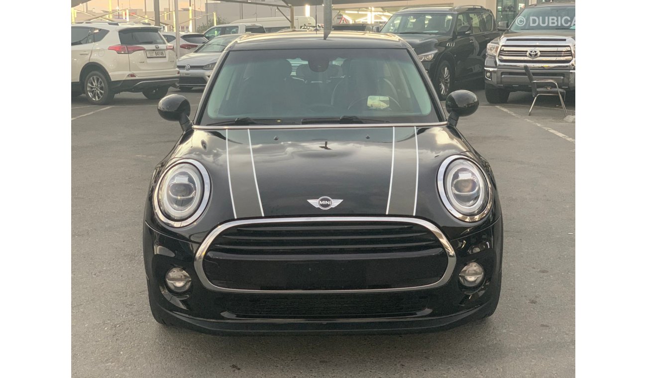 Mini Cooper Mini Cooper_2017_Excellend_Condichin