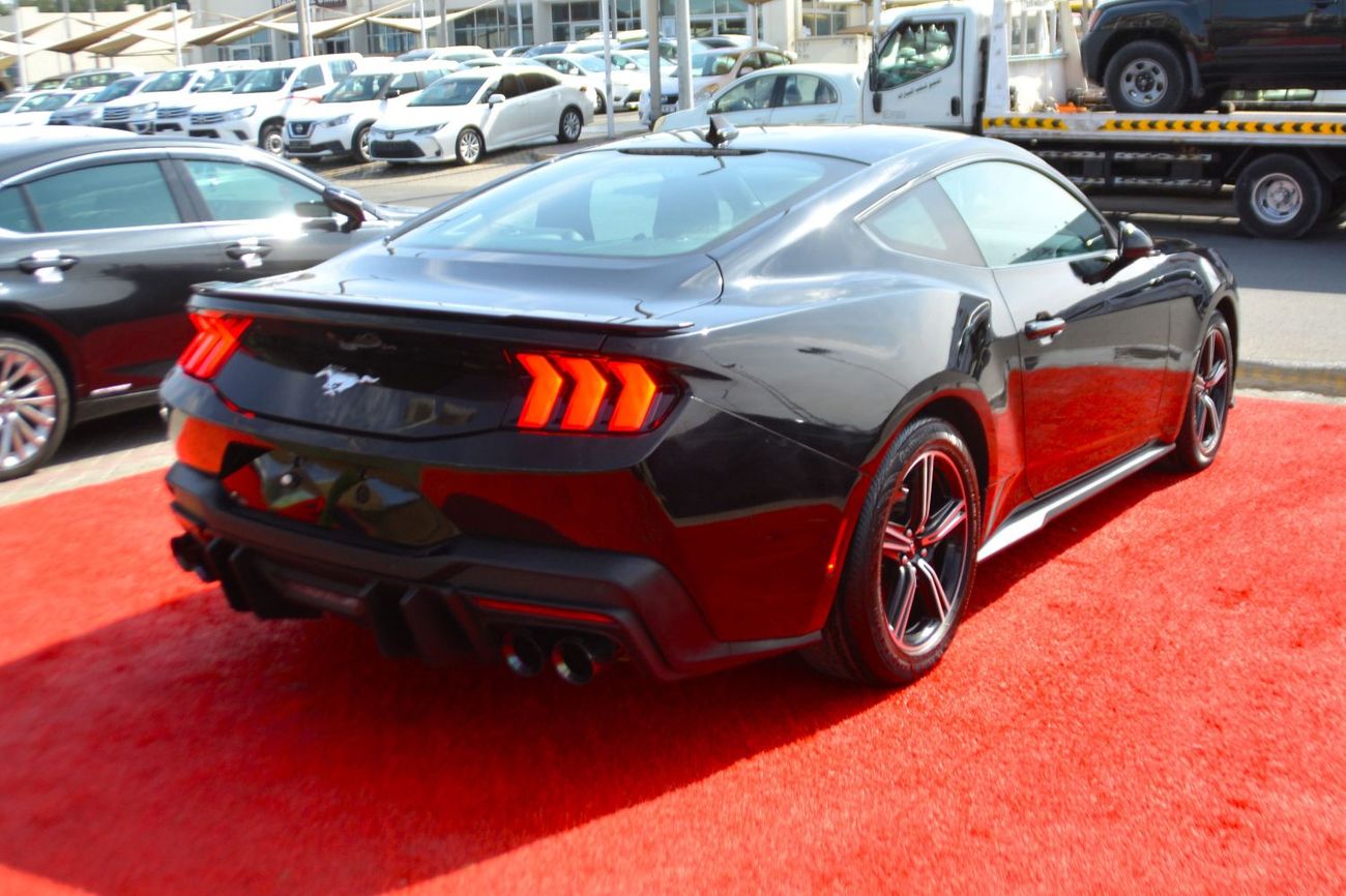 Ford Mustang EcoBoost 2.3L Coupe A/T