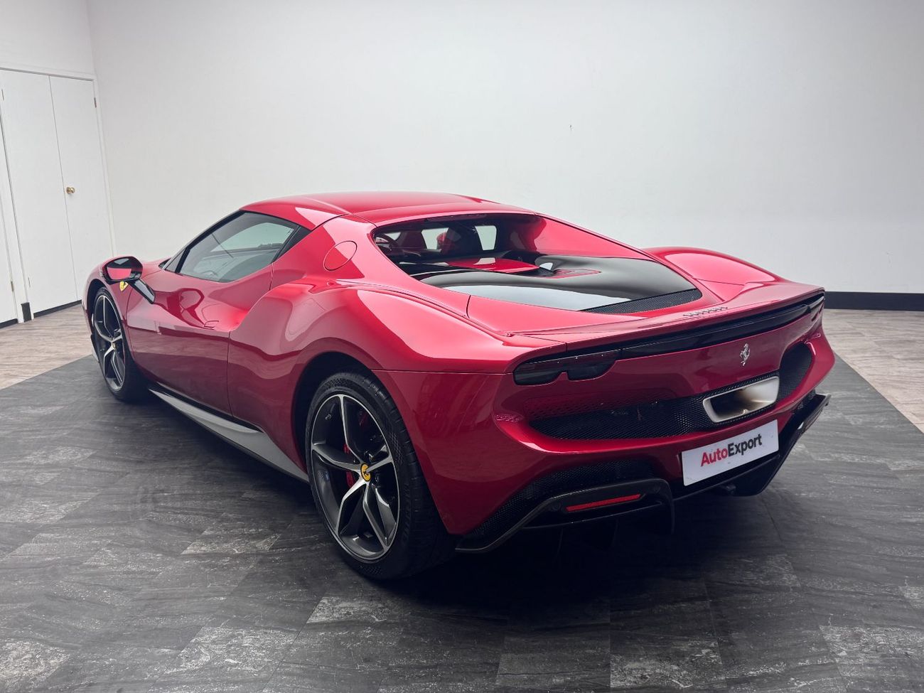 Ferrari 296 GTB 3.0T V6 PHEV (EXPORT ONLY)