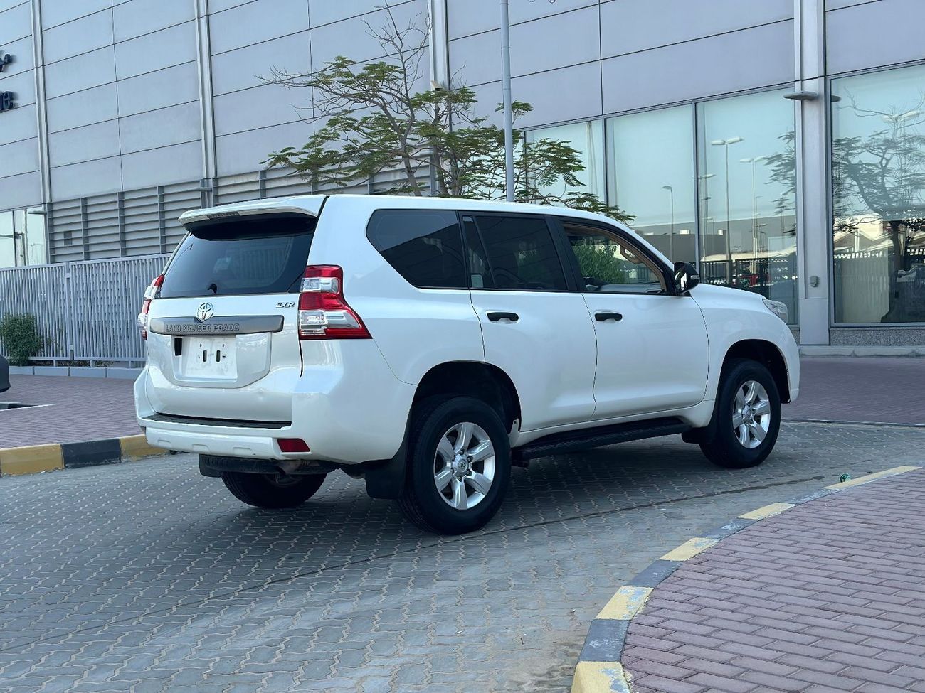 Toyota Prado EXR GCC V4