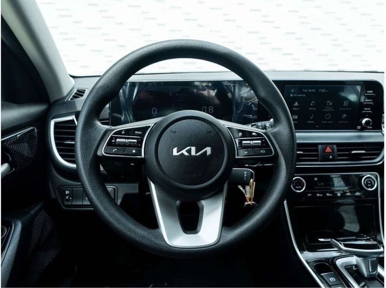 Kia Seltos Std 1.4L (138 HP)