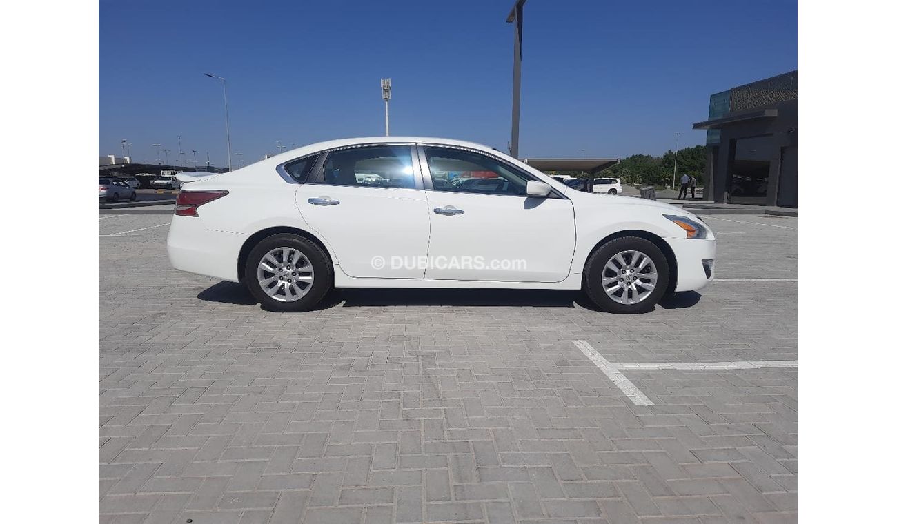 نيسان ألتيما SV نيسان التيما 2015 فل اتوماتيك بحاله ممتازه