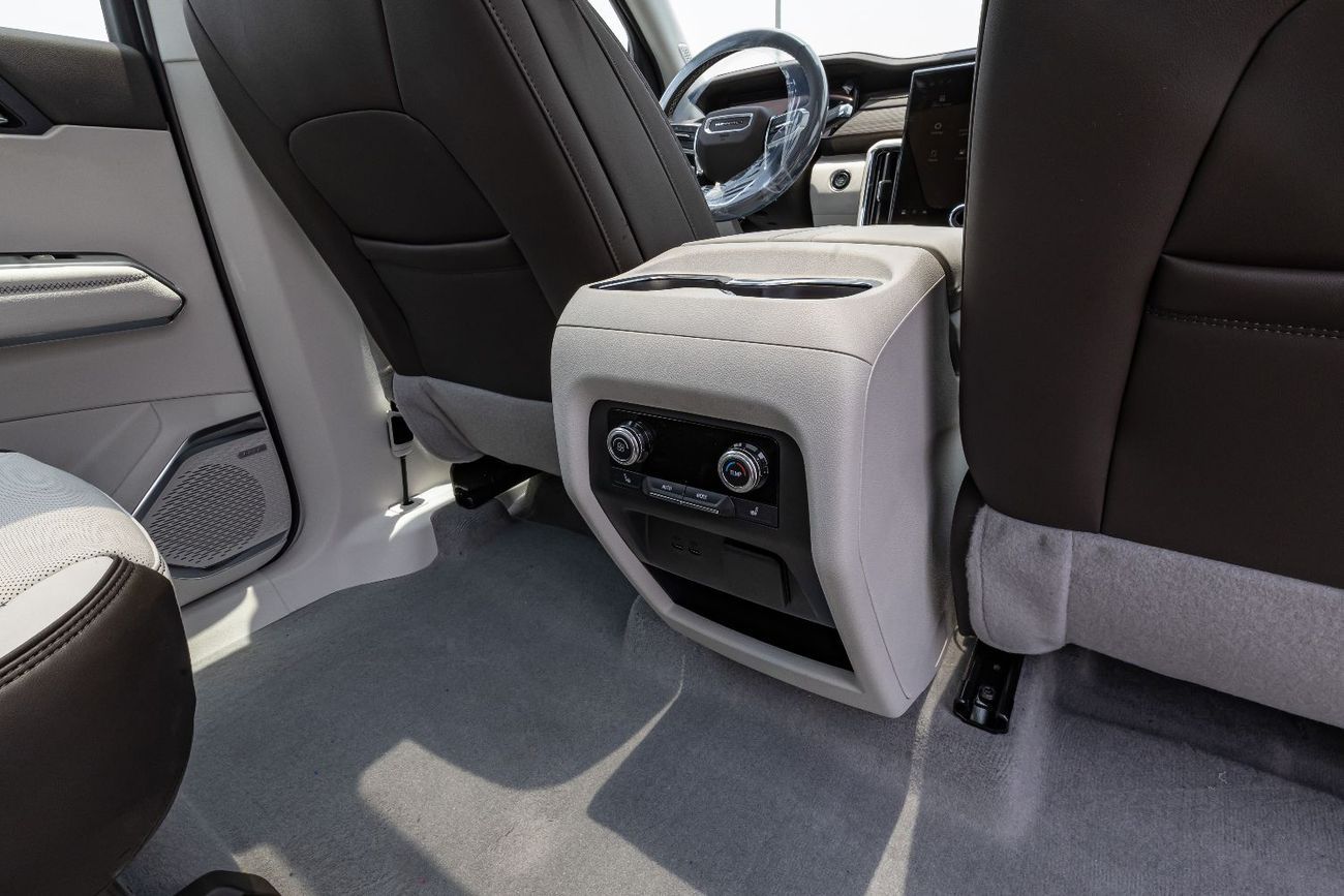 جي أم سي أكاديا GMC Acadia Denali AWD -2024 (Export)