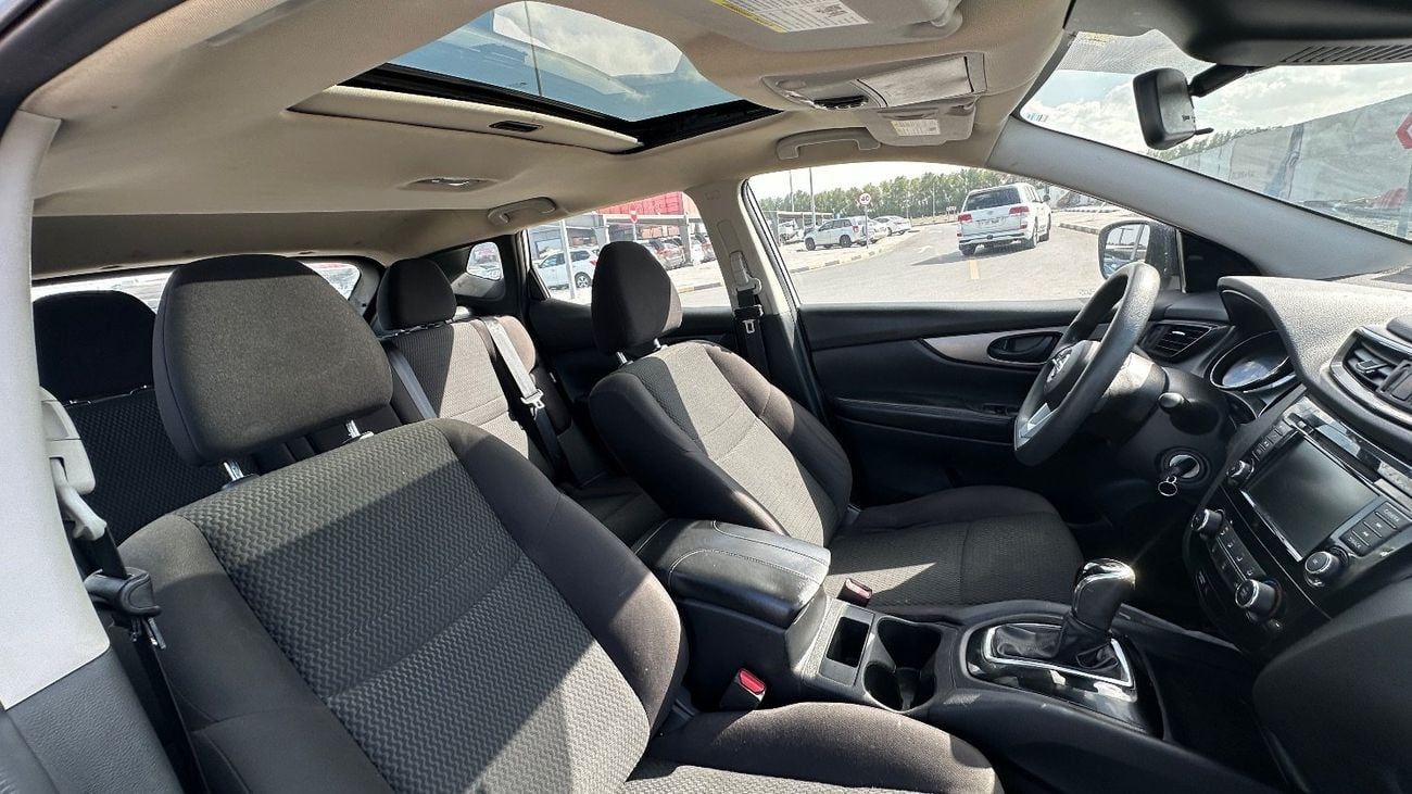 Nissan Rogue Sport S (AWD) Full